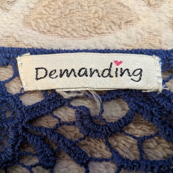 Top - Picture 2 of 3